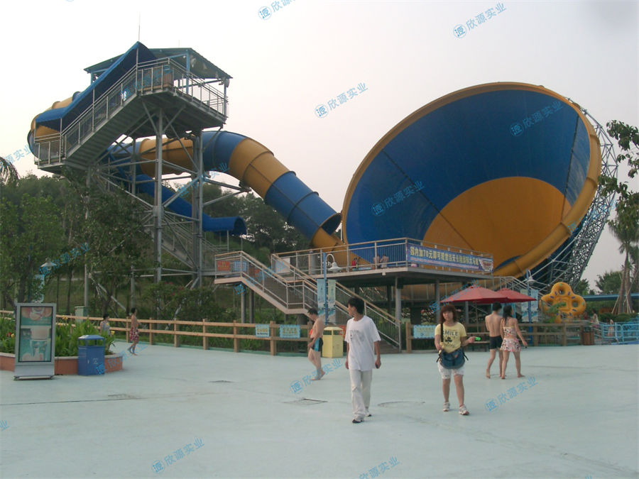 大喇叭水上大型滑梯