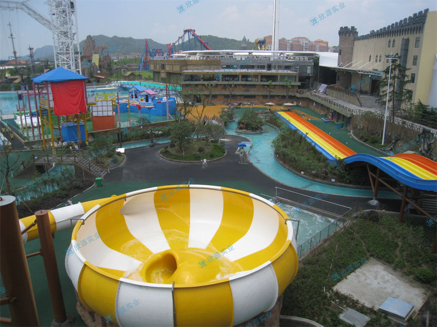 巨兽碗水上乐园大型滑梯