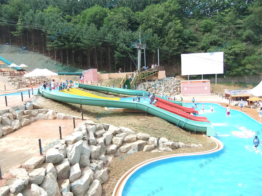 山坡滑梯水上乐园大型滑梯