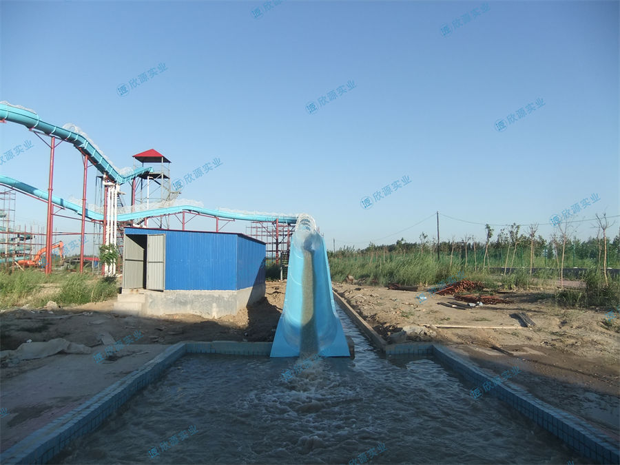 水上飞龙水上乐园大型滑梯