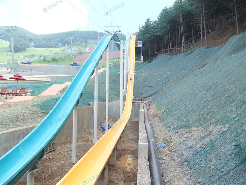 变坡高速滑梯