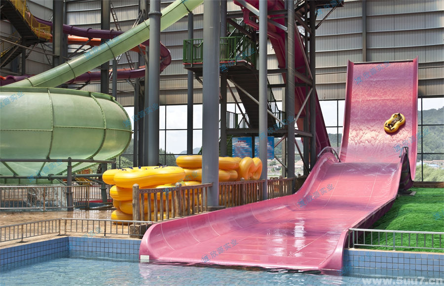 冲天回旋滑梯水上乐园大型滑梯