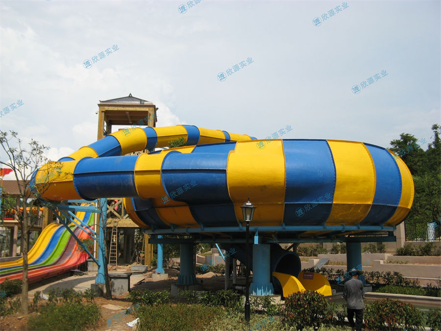 巨兽碗水上乐园大型滑梯