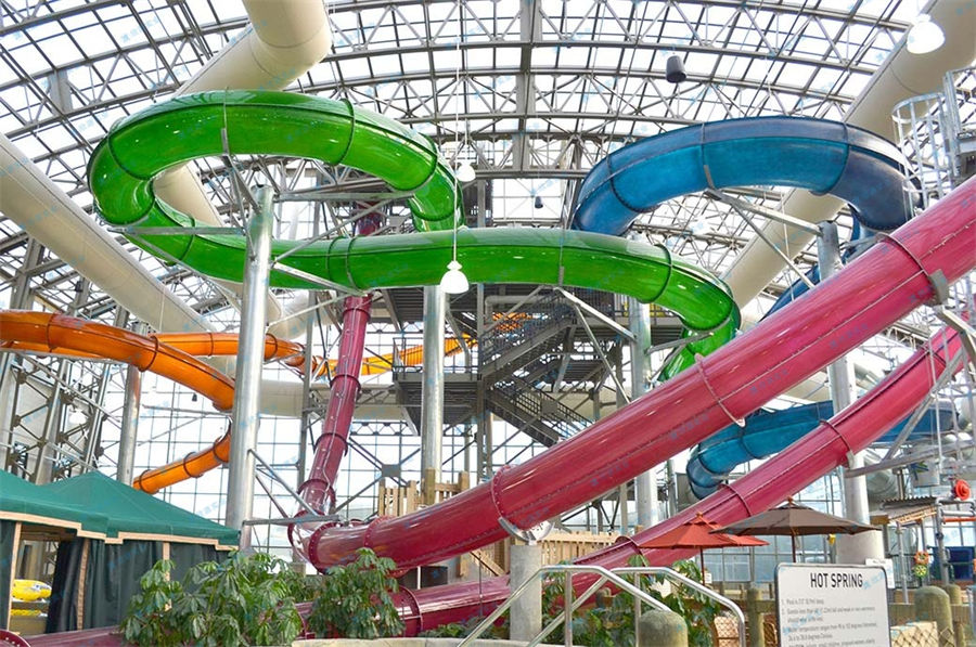 巨型管状滑道水上乐园大型滑梯