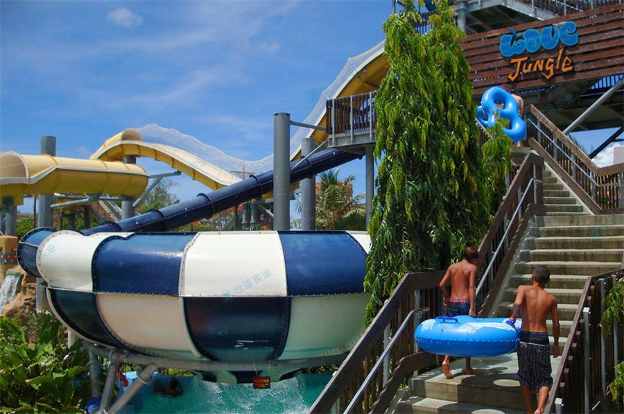 太空盘水上乐园大型滑梯