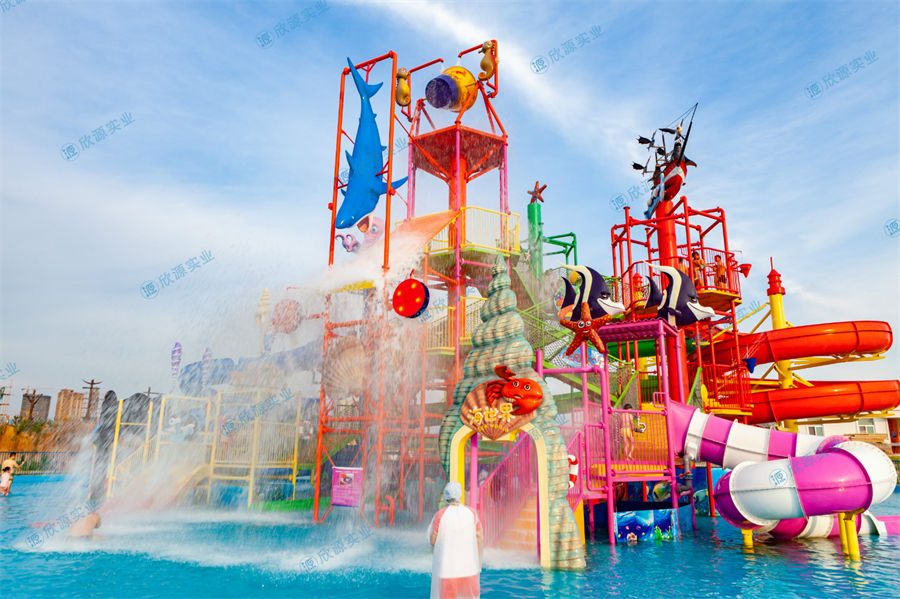 螺旋滑梯水寨水屋